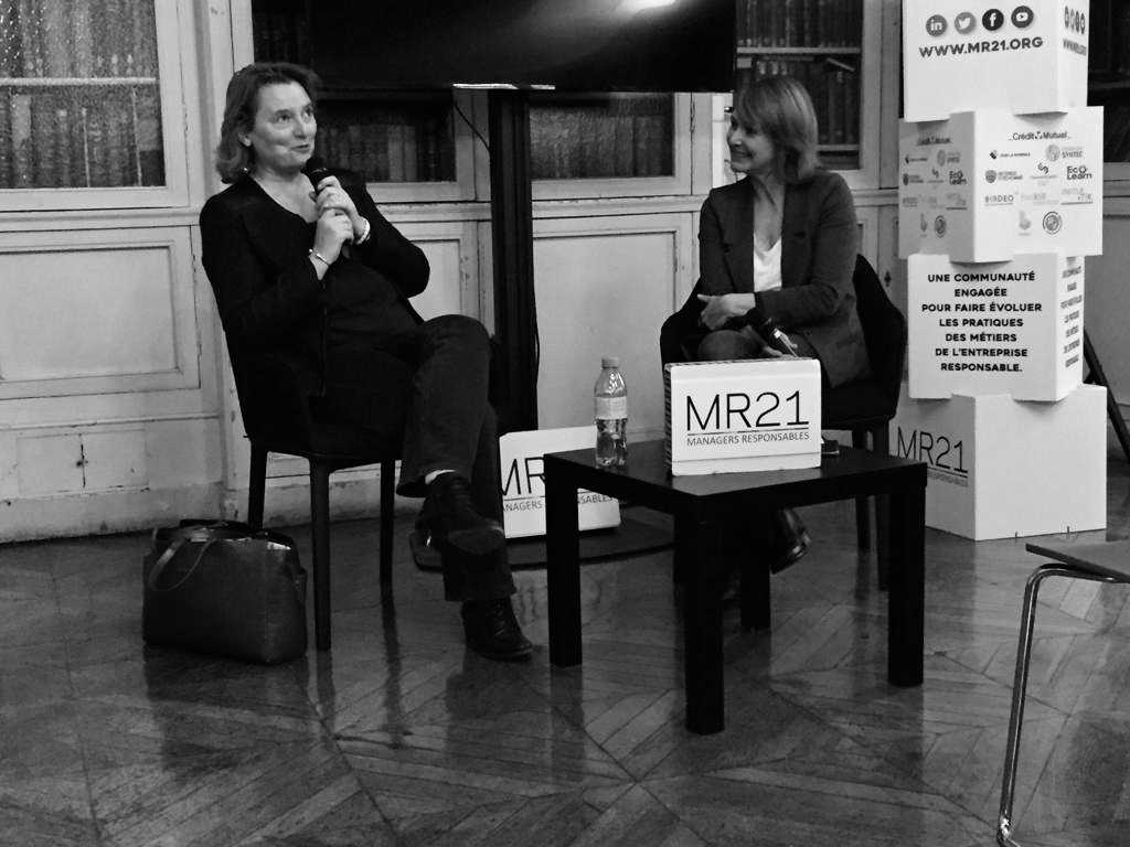 Dialogue avec Sylvie MATELLY, Directrice Adjointe de l'IRIS et Marine CHAMPON, Fondatrice & Présidente d'INITIATIK et Co-fondatrice du MR21 à l'Hötel de l'Industrie (Paris 6e) le jeudi 10 mars 2022